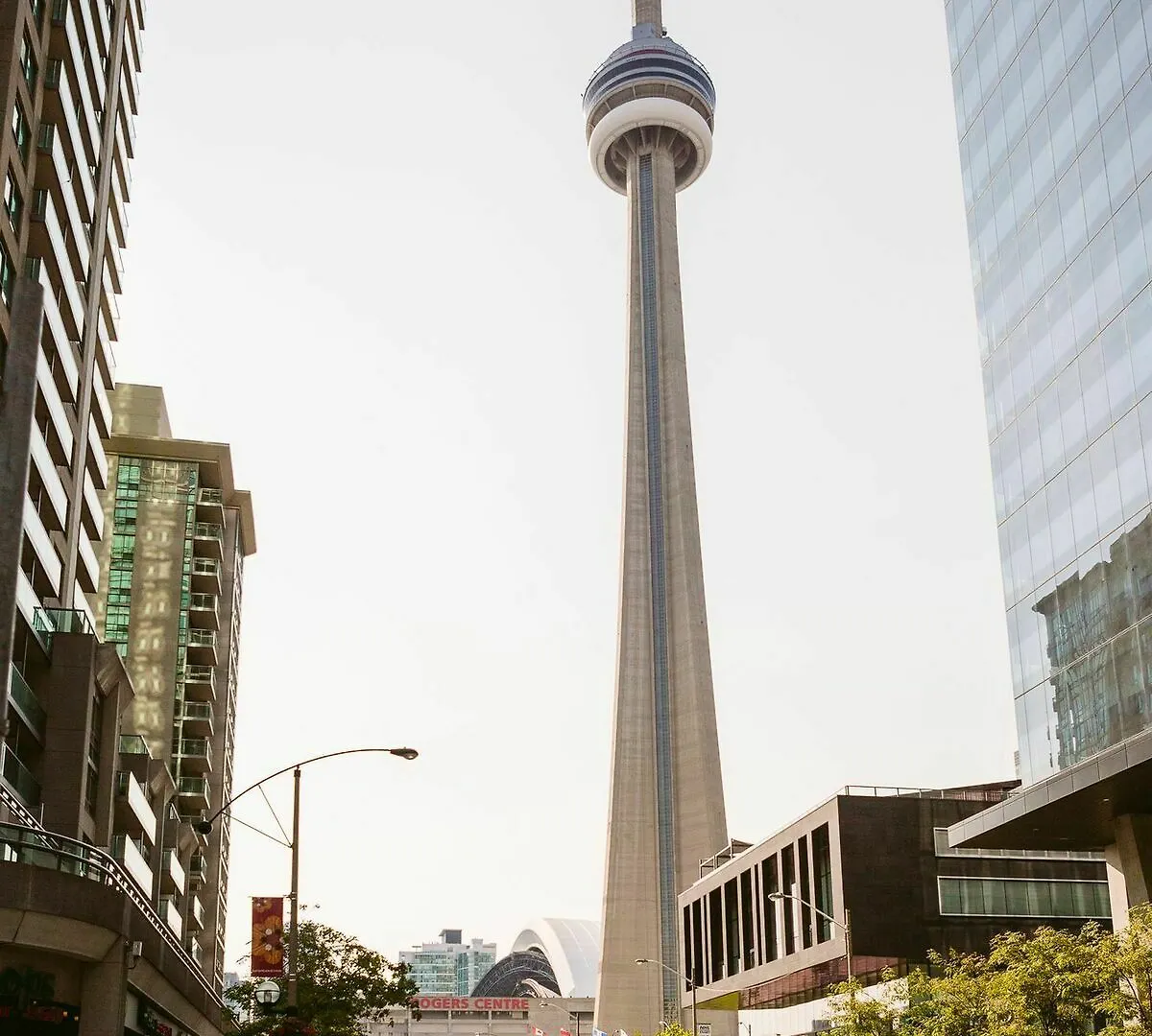 Quickstay - Sunlit Luxury Loft On King West Toronto Hotel